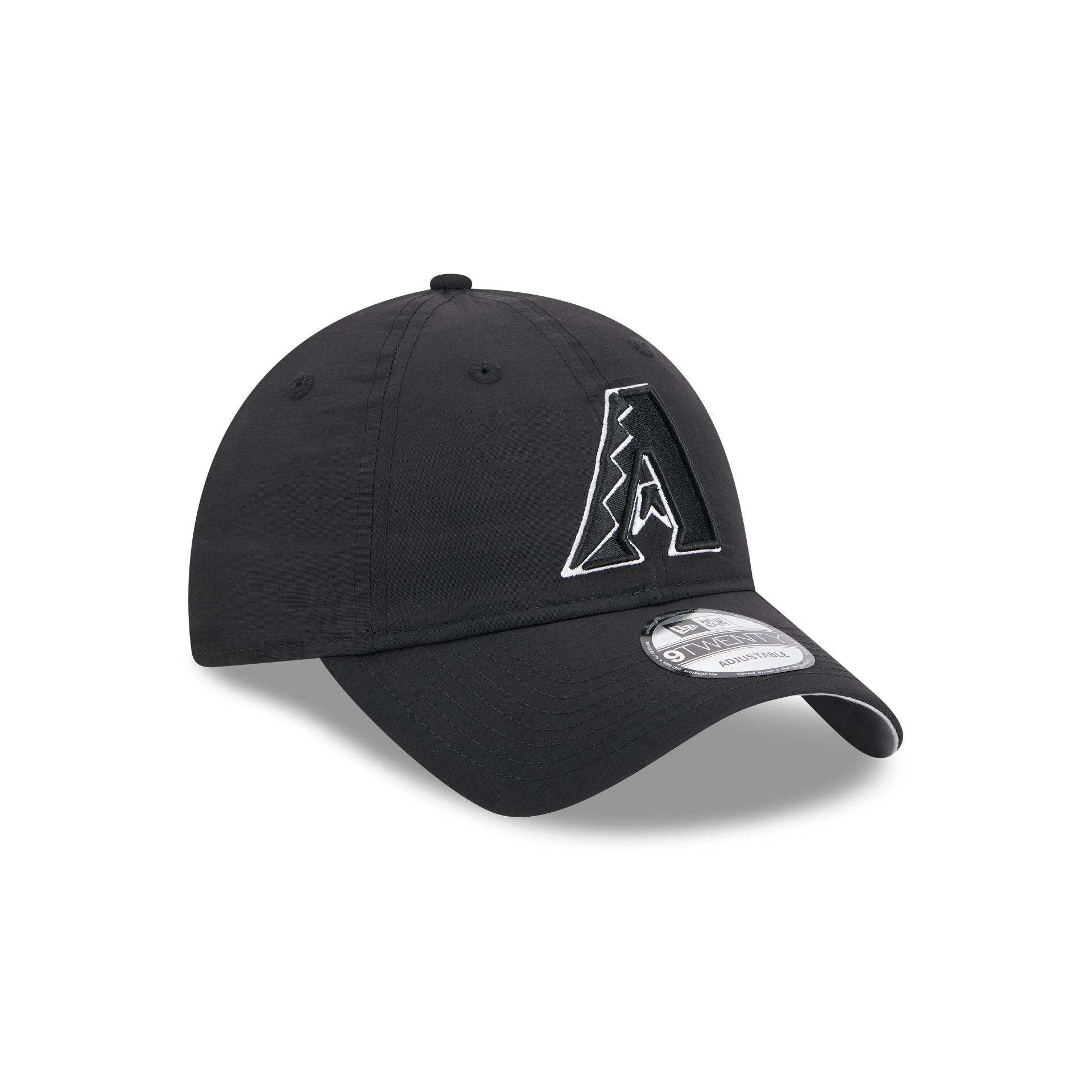 https://cdn.shopify.com/s/files/1/0601/2554/4675/files/60656394_9TWENTY_EVERYDAYNYLON_ARIDIA_BLK_3QR.jpg?v=1740520619