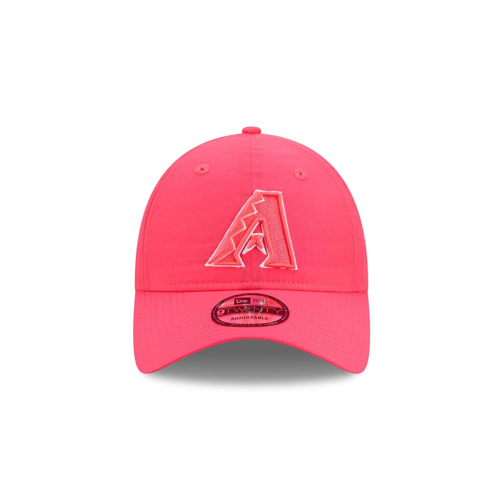 https://cdn.shopify.com/s/files/1/0601/2554/4675/files/60656396_9TWENTY_EVERYDAYNYLON_ARIDIA_XPK_F.jpg?v=1740520621