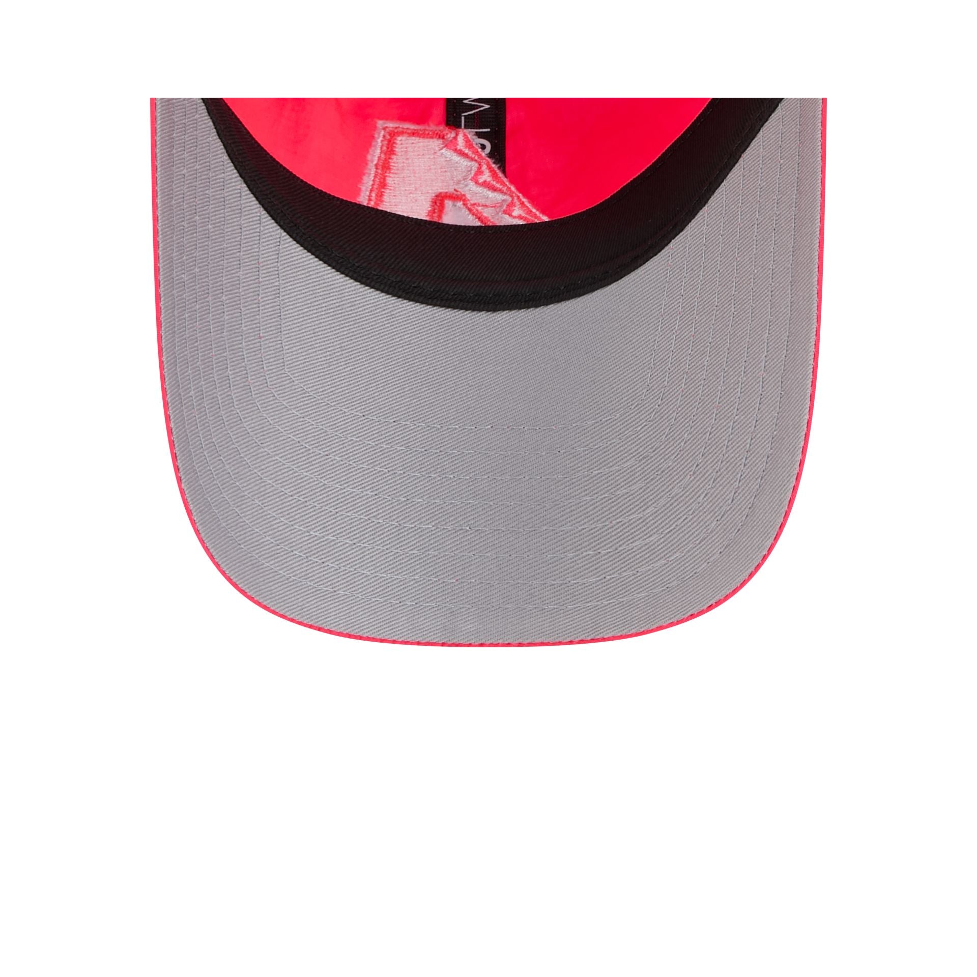 https://cdn.shopify.com/s/files/1/0601/2554/4675/files/60656396_9TWENTY_EVERYDAYNYLON_ARIDIA_XPK_UV.jpg?v=1740520621