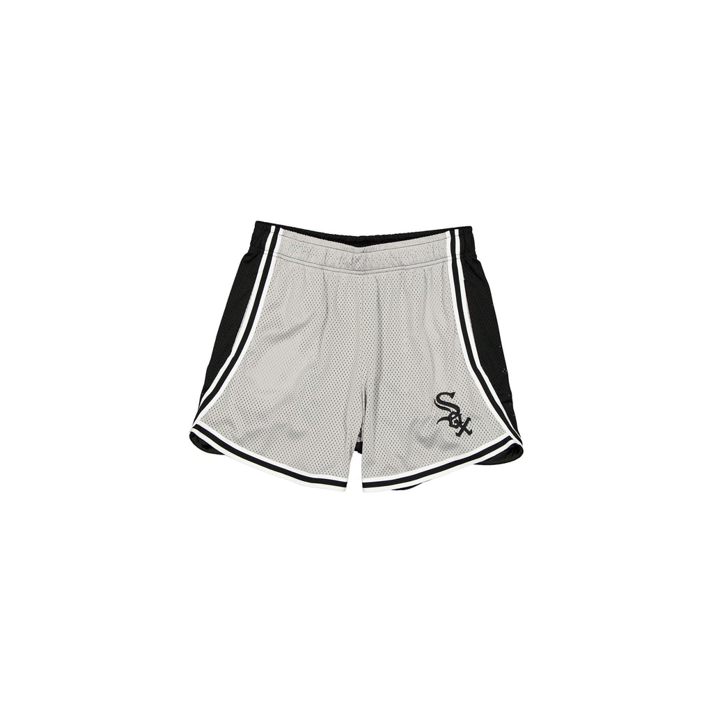 https://cdn.shopify.com/s/files/1/0601/2554/4675/files/60661712_WOMENS_20SHORTS_SPTCLAS_CHIWHI_GRAY_F.jpg?v=1749154129