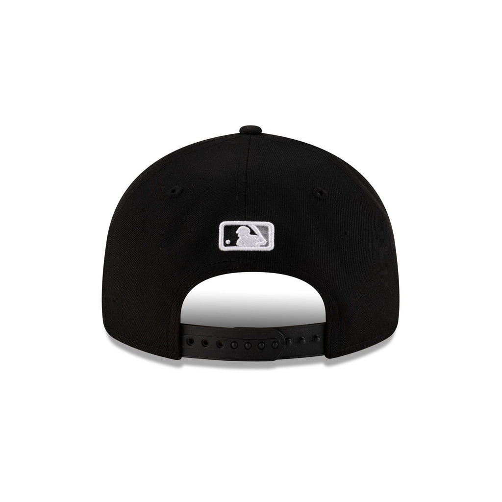 https://cdn.shopify.com/s/files/1/0601/2554/4675/files/60662278_RC9FIFTY_JRD25_CHIWHI_BLK_R.jpg?v=1741724238