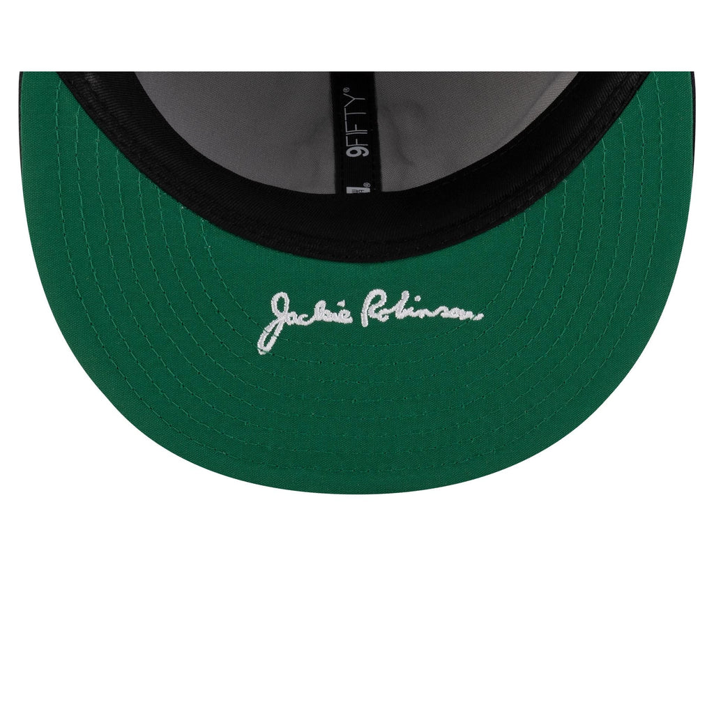 https://cdn.shopify.com/s/files/1/0601/2554/4675/files/60662279_RC9FIFTY_JRD25_BOSRED_NAV_UV.jpg?v=1741724236