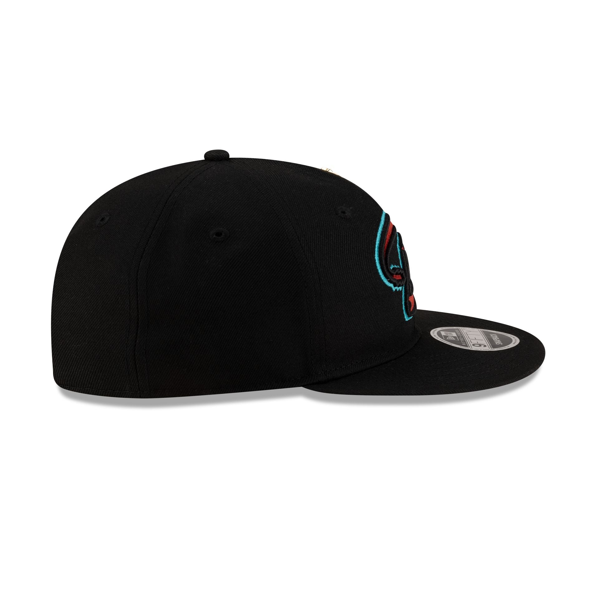 https://cdn.shopify.com/s/files/1/0601/2554/4675/files/60662283_RC9FIFTY_JRD25_ARIDIA_BLK_RSIDE.jpg?v=1741724238