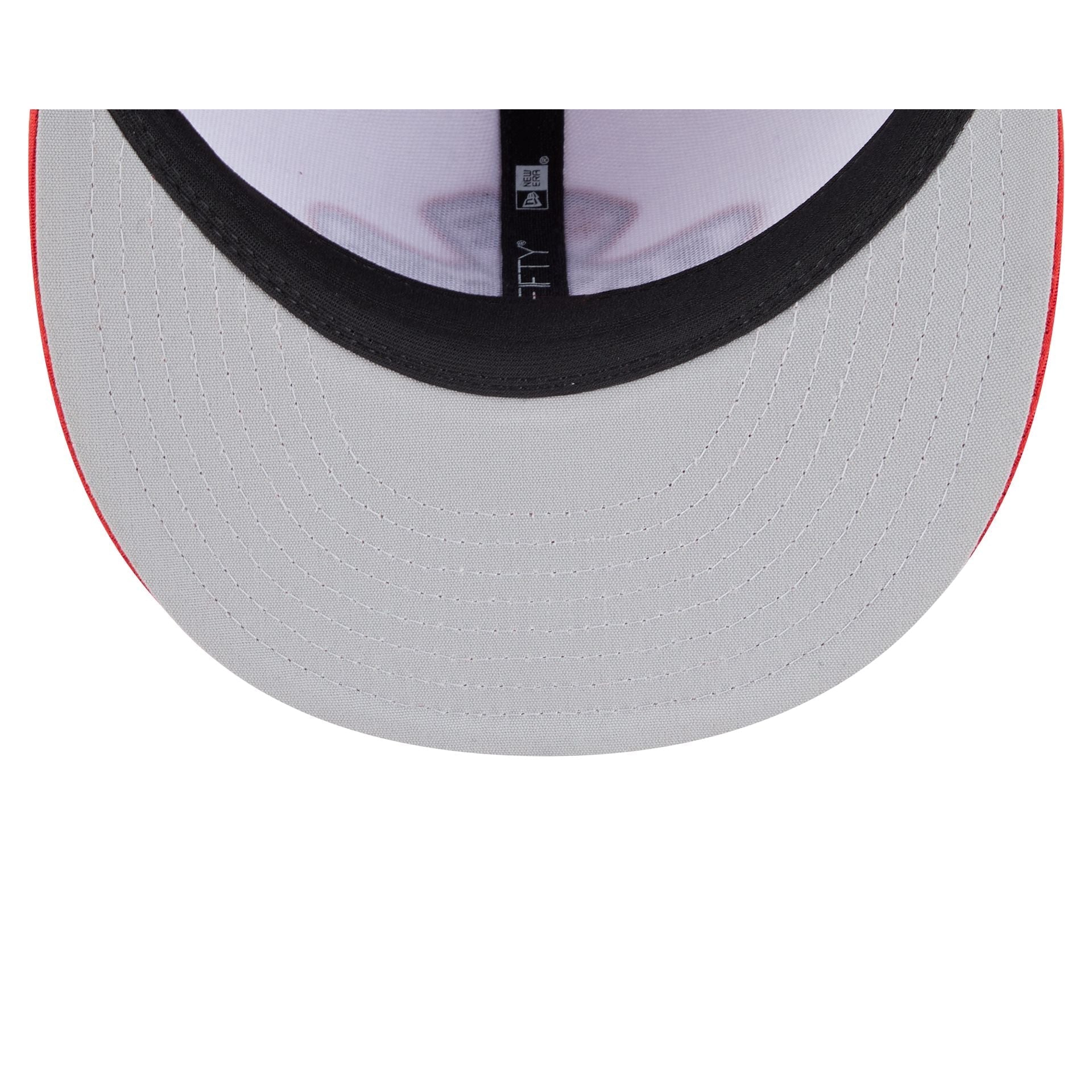 https://cdn.shopify.com/s/files/1/0601/2554/4675/files/60666468_59FIFTY_CITYCONNECTCHIWHI_CHIWHI_OTC_UV.jpg?v=1745870655