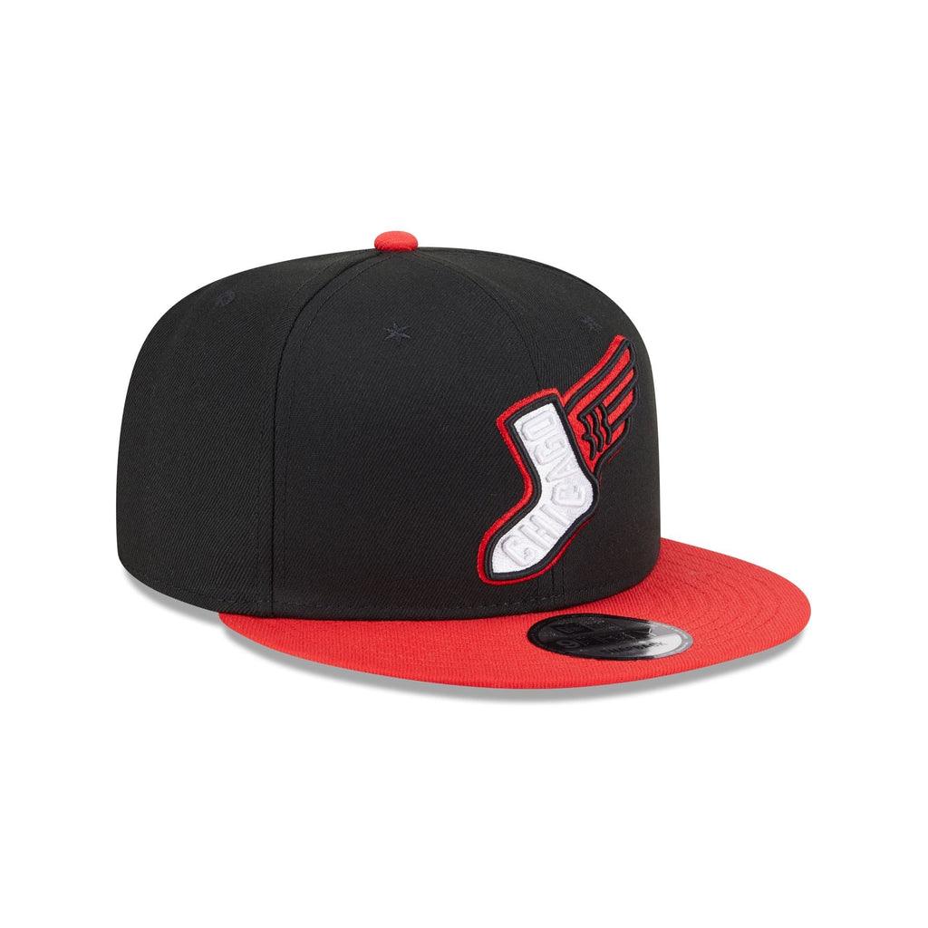 https://cdn.shopify.com/s/files/1/0601/2554/4675/files/60666601_9FIFTY_CITYCONNECTCHIWHI_CHIWHI_OTC_3QR.jpg?v=1745870653