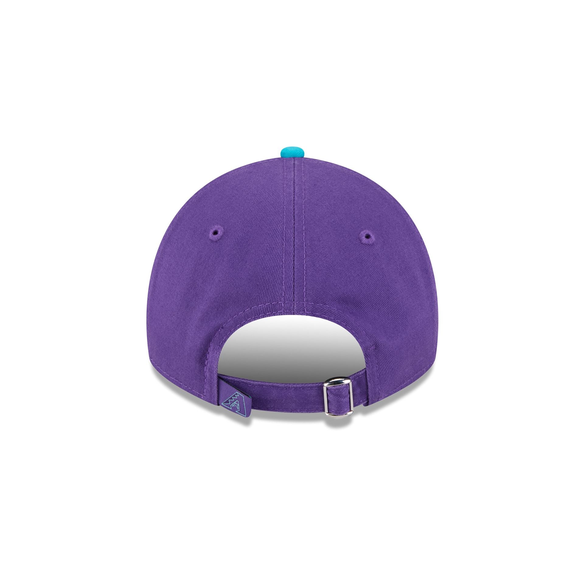 https://cdn.shopify.com/s/files/1/0601/2554/4675/files/60666656_9TWENTY_CITYCONNECTARIDIA_ARIDIA_OTC_R.jpg?v=1746214107