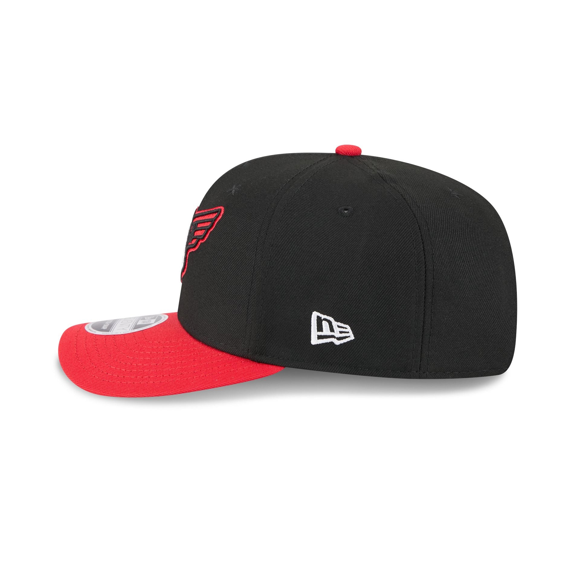 https://cdn.shopify.com/s/files/1/0601/2554/4675/files/60666720_9SEVENTY_CITYCONNECTCHIWHI_CHIWHI_OTC_LSIDE.jpg?v=1745870654