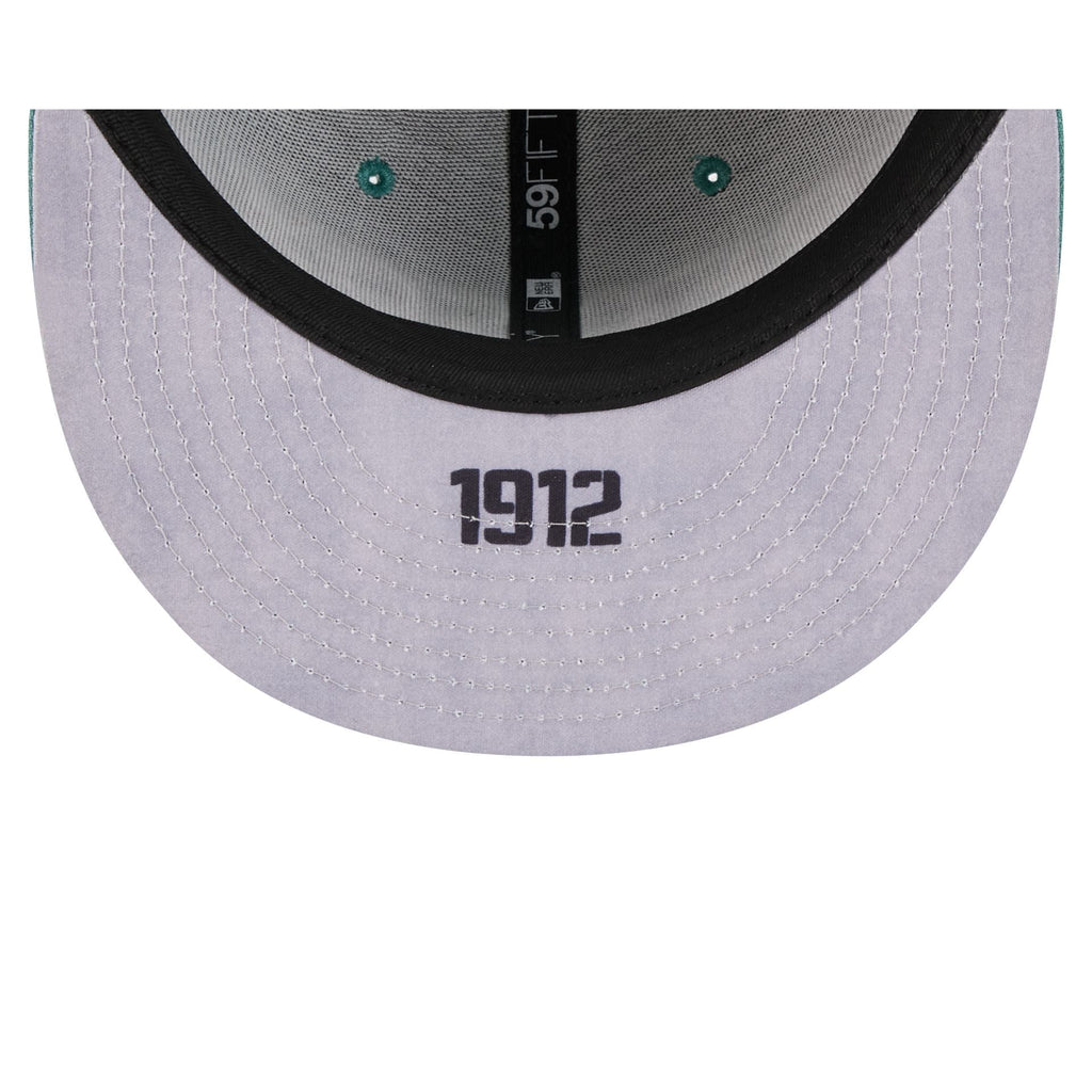 https://cdn.shopify.com/s/files/1/0601/2554/4675/files/60666929_59FIFTY_CITYCONNECTBOSRED_BOSRED_OTC_UV.jpg?v=1747315859