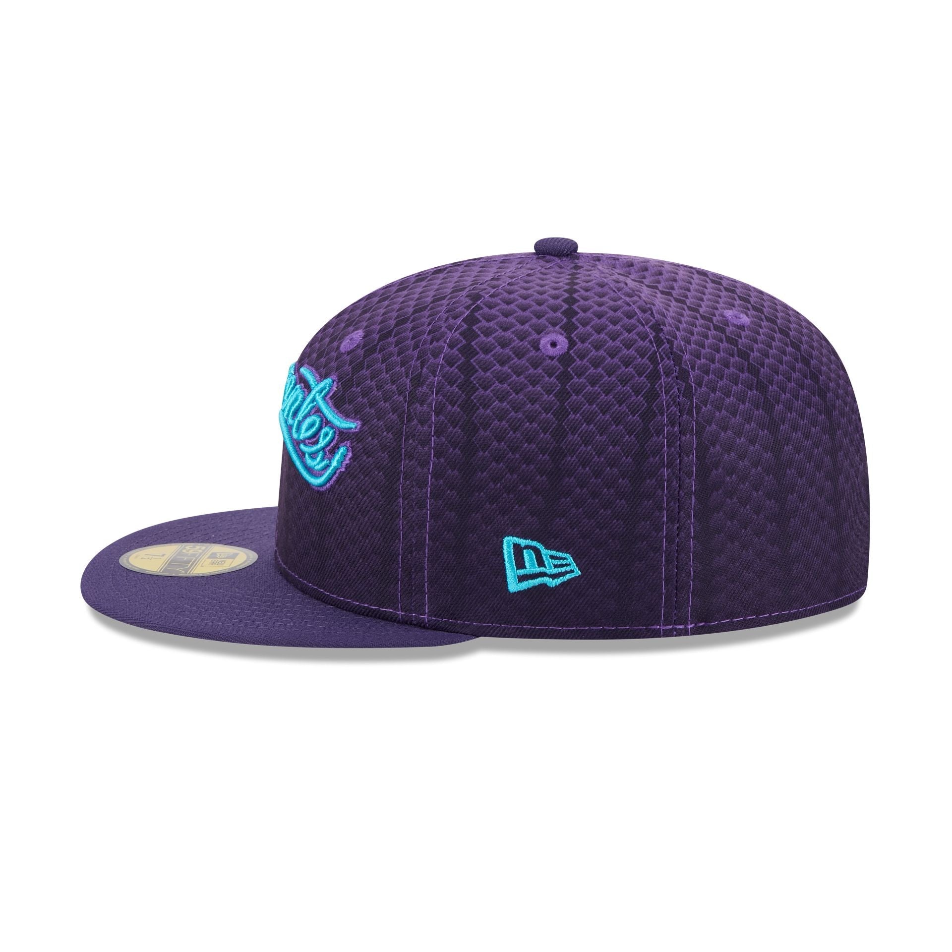 https://cdn.shopify.com/s/files/1/0601/2554/4675/files/60666930_59FIFTY_CITYCONNECTARIDIA_ARIDIA_OTC_LSIDE.jpg?v=1746460604