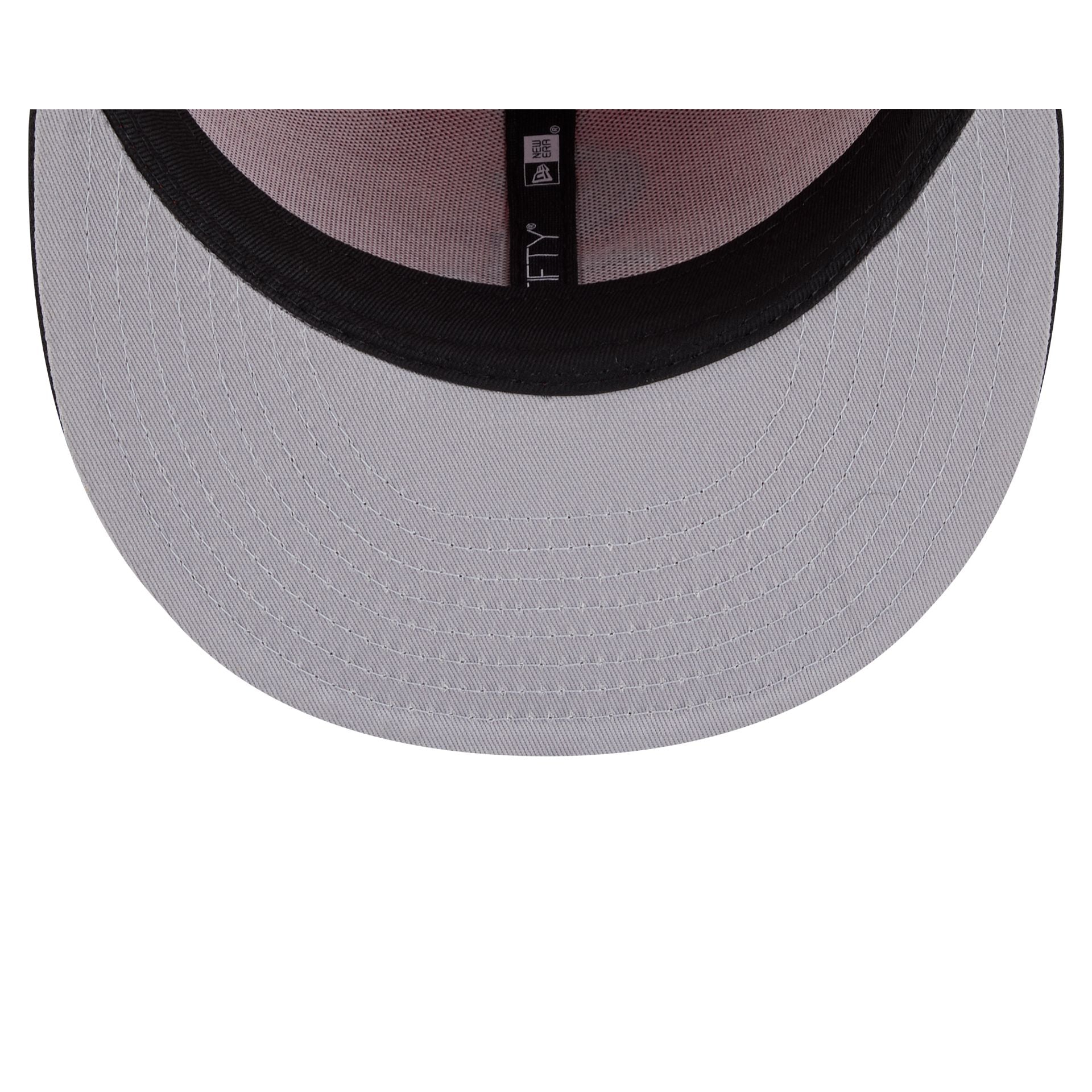 https://cdn.shopify.com/s/files/1/0601/2554/4675/files/60666934_59FIFTY_CITYCONNECTCHIWHI_CHIWHI_OTC_UV.jpg?v=1745870654