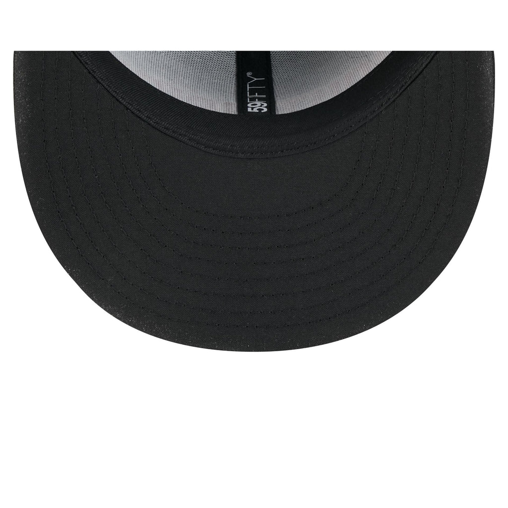 https://cdn.shopify.com/s/files/1/0601/2554/4675/files/60666937_59FIFTY_CITYCONNECTCHIWHI_CHIWHI_OTC_UV.jpg?v=1745870653