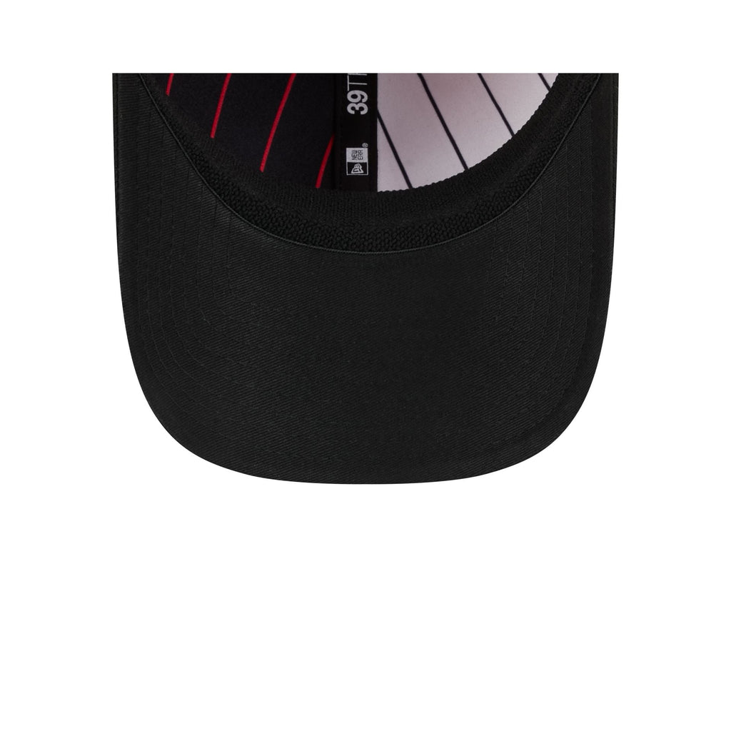 https://cdn.shopify.com/s/files/1/0601/2554/4675/files/60667026_39THIRTY_CITYCONNECTCHIWHI_CHIWHI_OTC_UV.jpg?v=1745870655