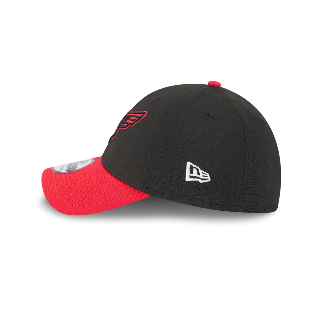 https://cdn.shopify.com/s/files/1/0601/2554/4675/files/60667033_39THIRTY_CITYCONNECTCHIWHI_CHIWHI_OTC_LSIDE.jpg?v=1745870651