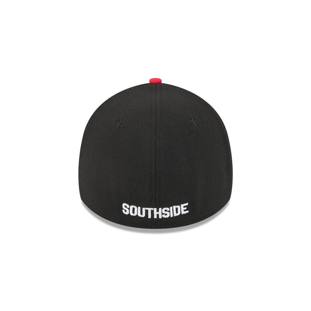https://cdn.shopify.com/s/files/1/0601/2554/4675/files/60667033_39THIRTY_CITYCONNECTCHIWHI_CHIWHI_OTC_R.jpg?v=1745870651