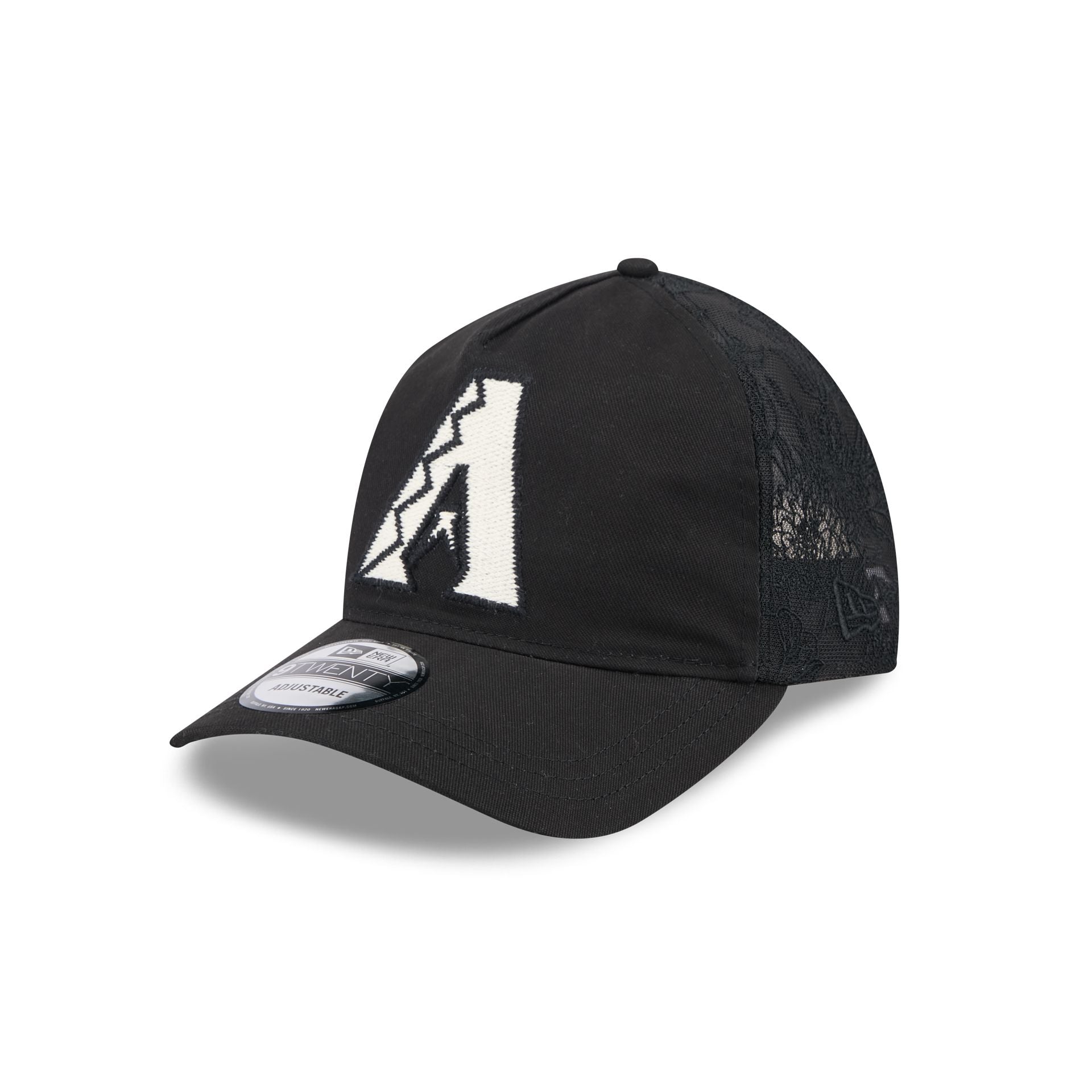 https://cdn.shopify.com/s/files/1/0601/2554/4675/files/60668405_9TWENTYAF_EMBROIDEREDMESH_ARIDIA_BLK_3QL.jpg?v=1739218476