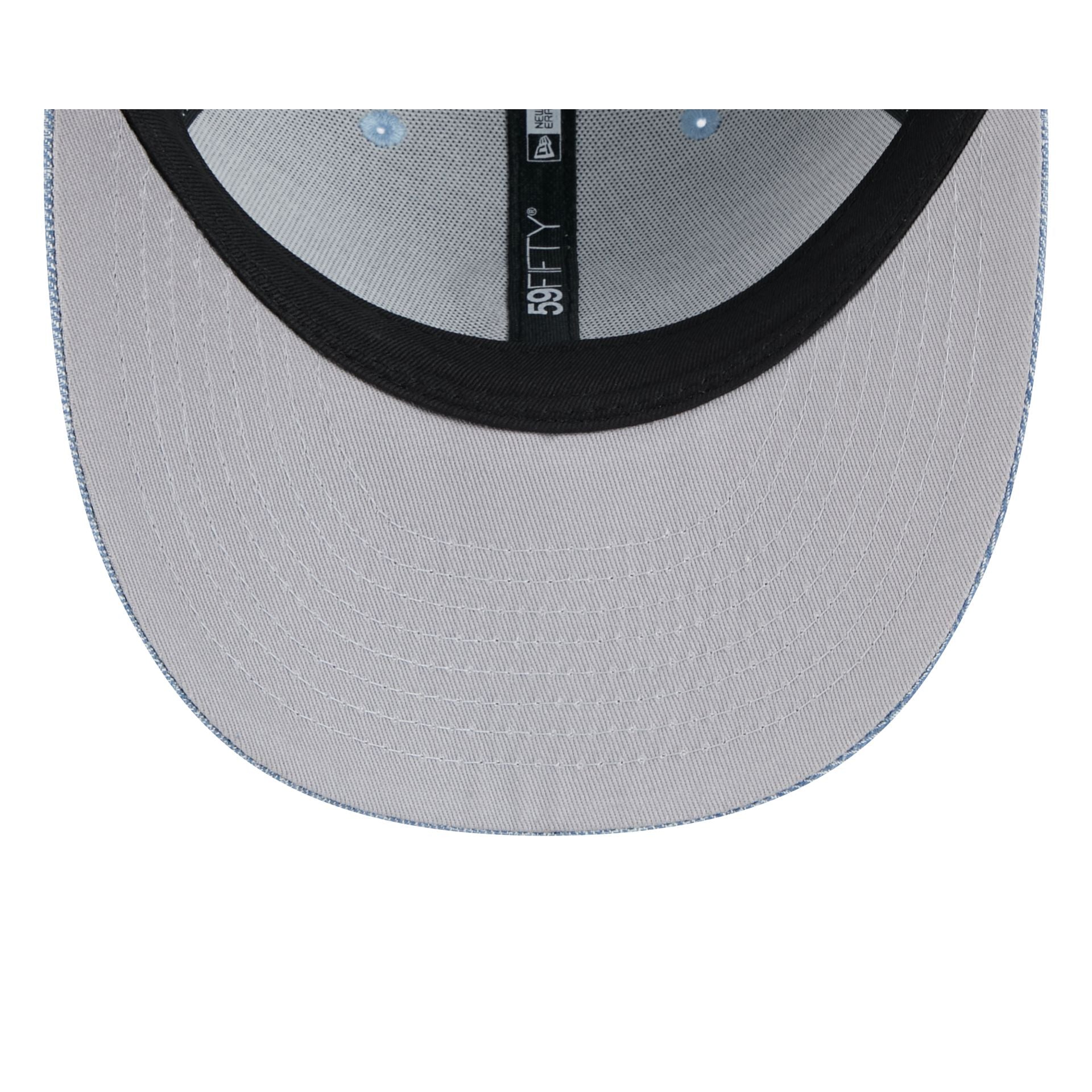 https://cdn.shopify.com/s/files/1/0601/2554/4675/files/60668416_LC5950_HANDSTITCHEDCHAMBR_BOSRED_OTC_UV.jpg?v=1739218475