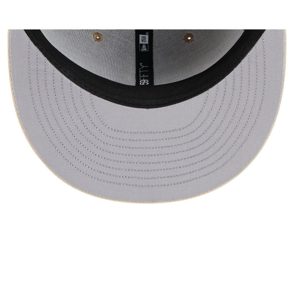 https://cdn.shopify.com/s/files/1/0601/2554/4675/files/60668434_59FIFTY_HANDSTITCHEDFLORAL_CHIWHI_OTC_UV.jpg?v=1739218473