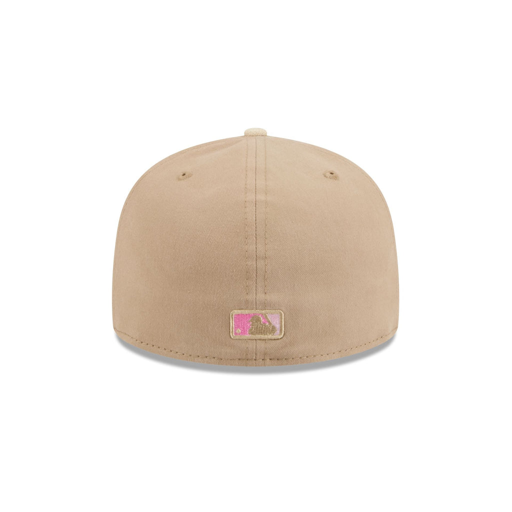 https://cdn.shopify.com/s/files/1/0601/2554/4675/files/60668440_59FIFTY_HANDSTITCHEDFLORAL_ARIDIA_OTC_R.jpg?v=1739218475