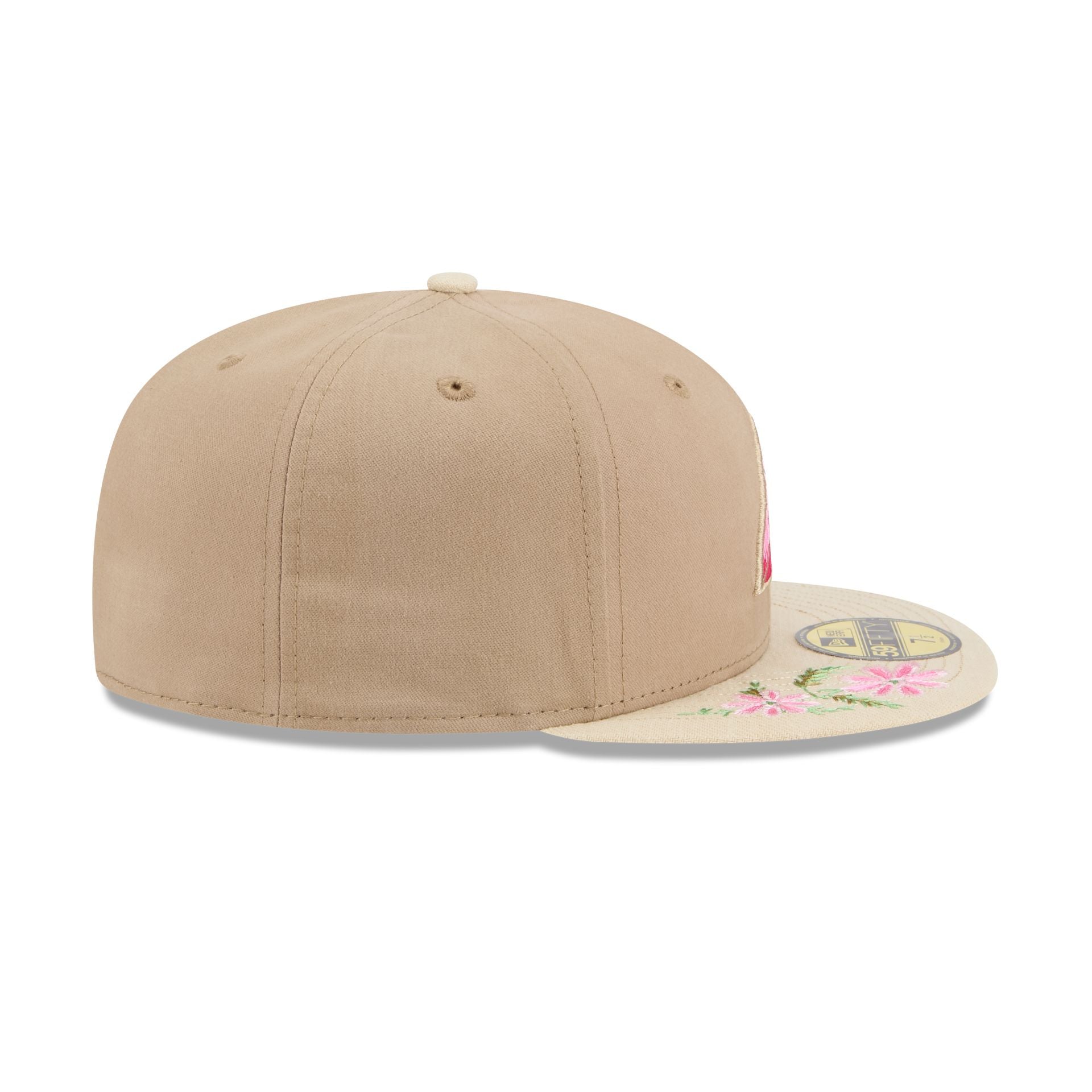 https://cdn.shopify.com/s/files/1/0601/2554/4675/files/60668440_59FIFTY_HANDSTITCHEDFLORAL_ARIDIA_OTC_RSIDE.jpg?v=1739218475