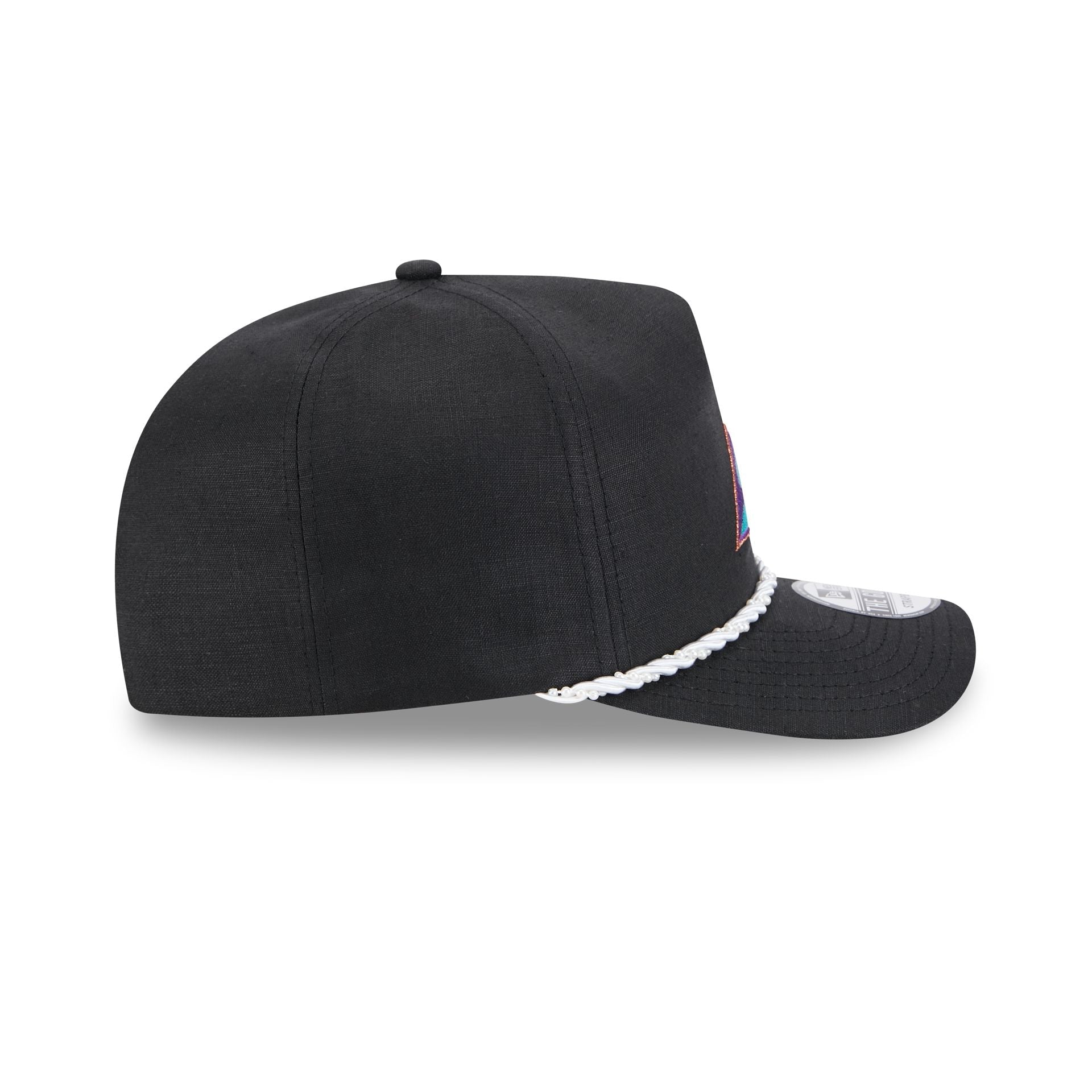 https://cdn.shopify.com/s/files/1/0601/2554/4675/files/60668474_GOLFER_PEARLROPEGOLFER_ARIDIA_OTC_RSIDE.jpg?v=1739218470