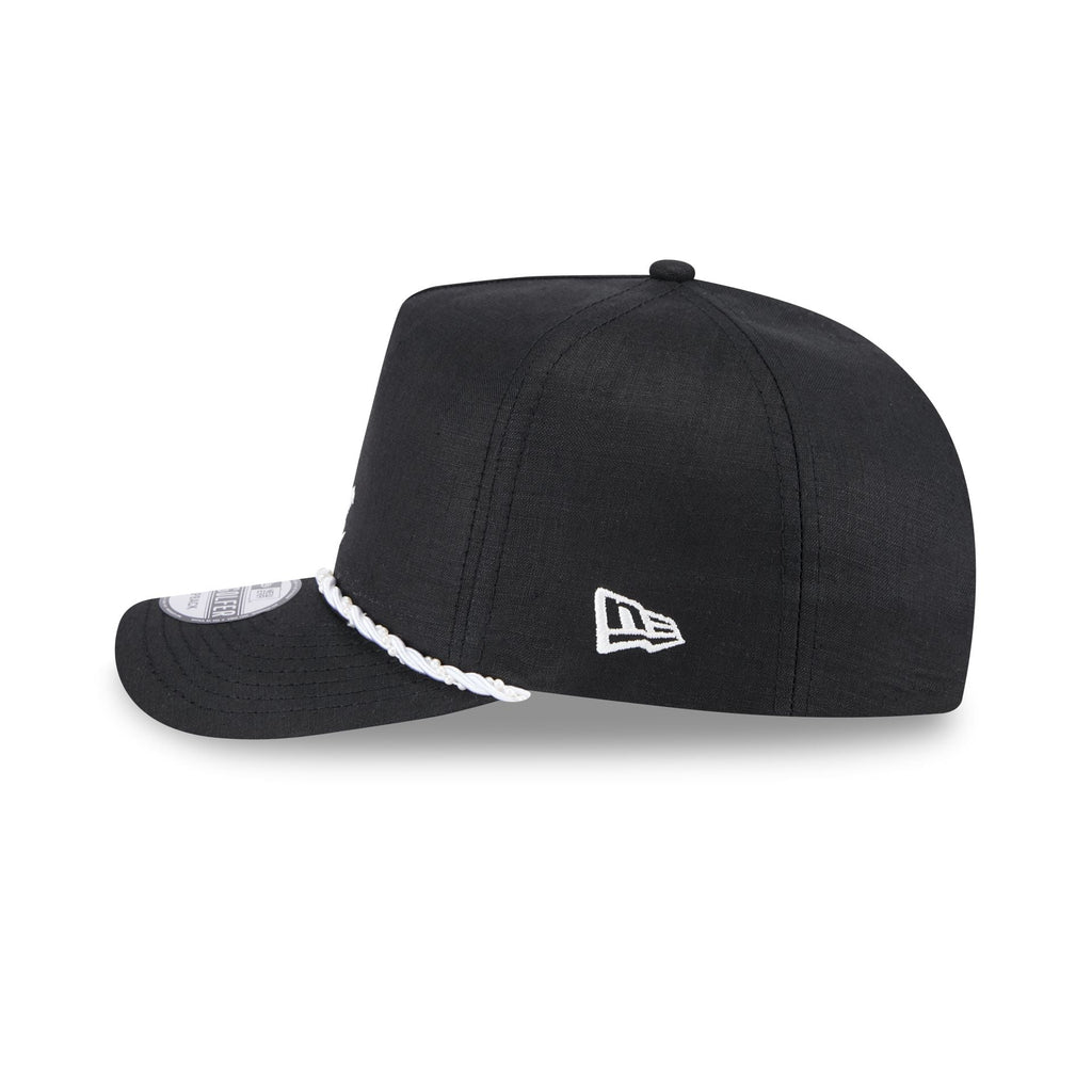 https://cdn.shopify.com/s/files/1/0601/2554/4675/files/60668476_GOLFER_PEARLROPEGOLFER_CHIWHI_OTC_LSIDE.jpg?v=1739218476