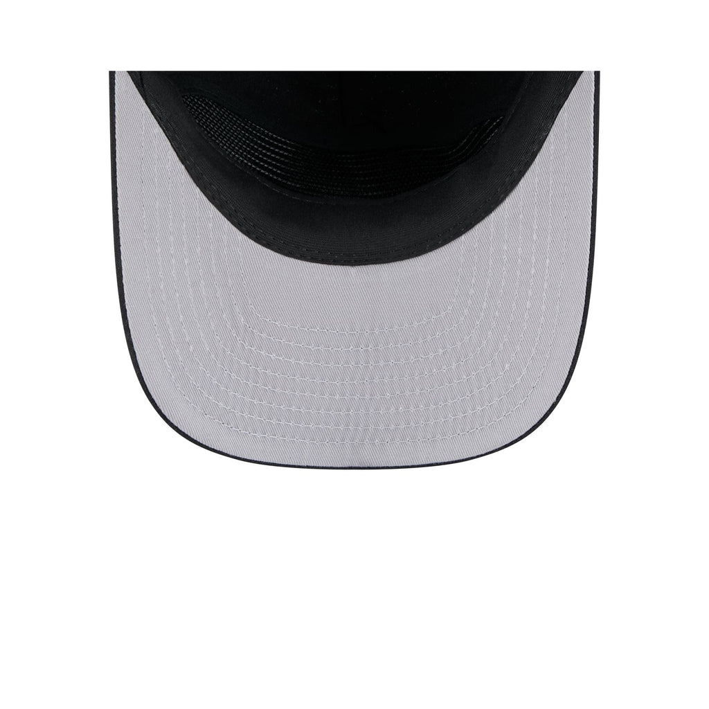 https://cdn.shopify.com/s/files/1/0601/2554/4675/files/60668476_GOLFER_PEARLROPEGOLFER_CHIWHI_OTC_UV.jpg?v=1739218476