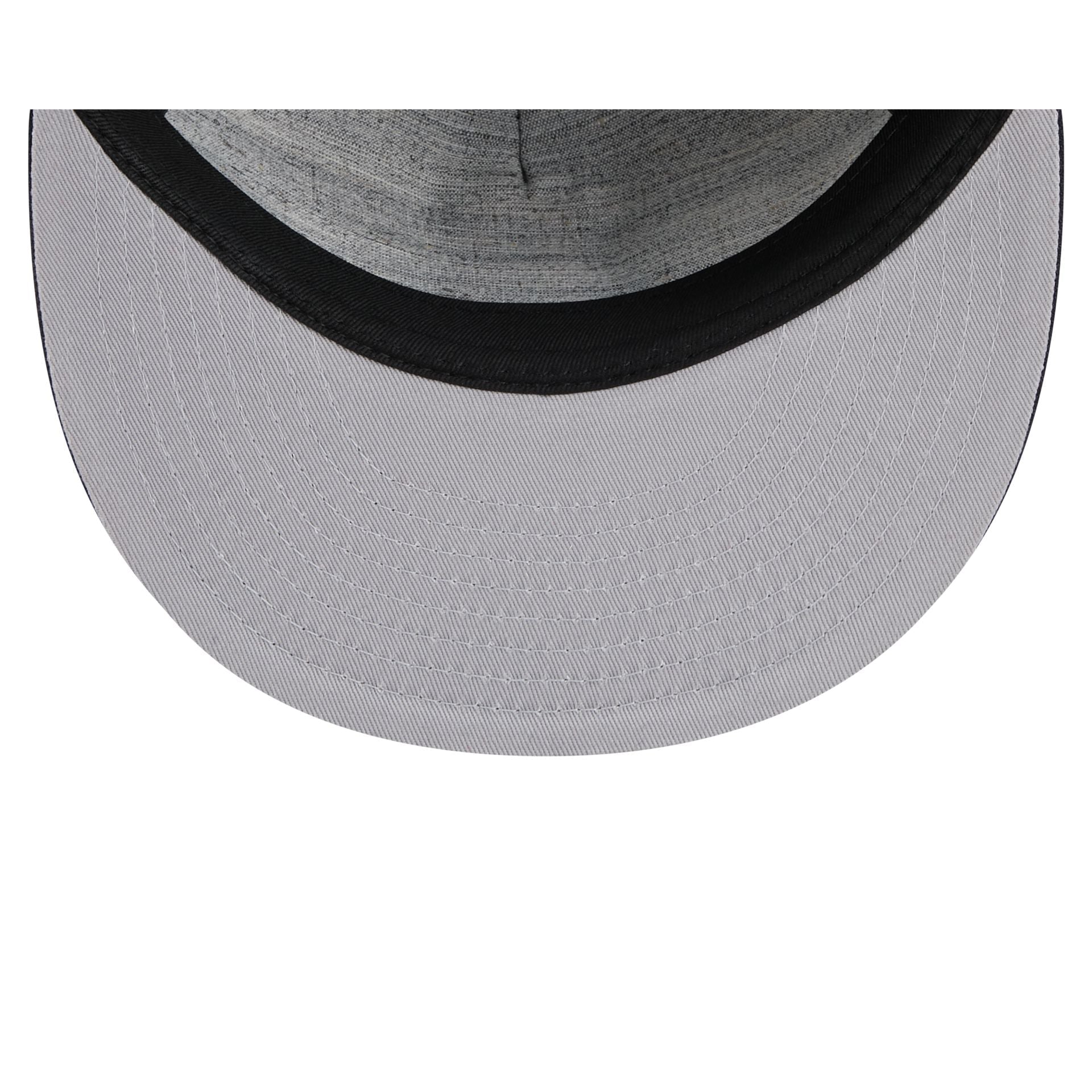 https://cdn.shopify.com/s/files/1/0601/2554/4675/files/60668527_59FIFTY_WOOL59FIFTYRETROC_BOSRED_OTC_UV.jpg?v=1739218477