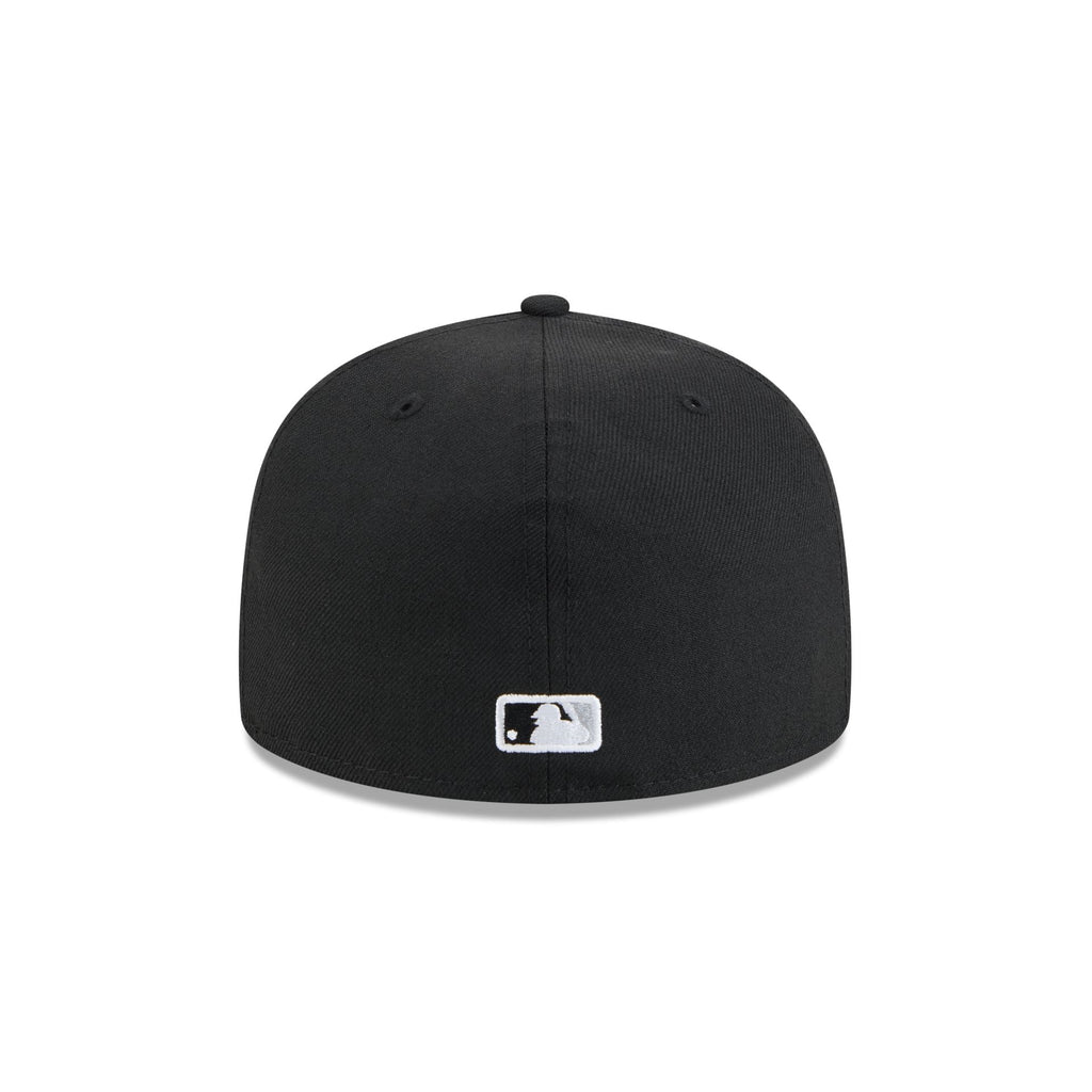 https://cdn.shopify.com/s/files/1/0601/2554/4675/files/60668531_59FIFTY_WOOL59FIFTYRETROC_CHIWHI_OTC_R.jpg?v=1739218476