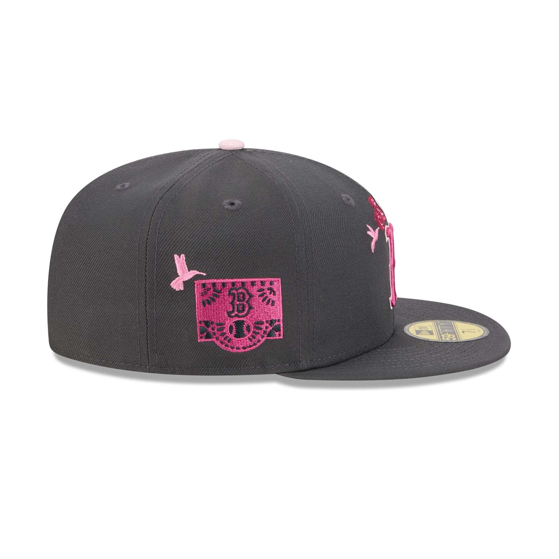 https://cdn.shopify.com/s/files/1/0601/2554/4675/files/60675086_59FIFTY_5950DIADEMUERTOSBOSREDGRH_BOSRED_GRH_RSIDE.jpg?v=1760635754