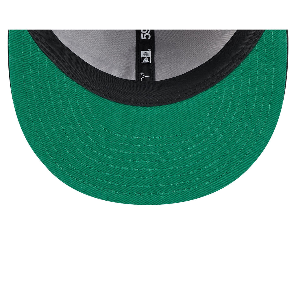https://cdn.shopify.com/s/files/1/0601/2554/4675/files/60675186_RC59FIFTY_LifestyleEnergy_BOSRED_BLK_UV.jpg?v=1741106294