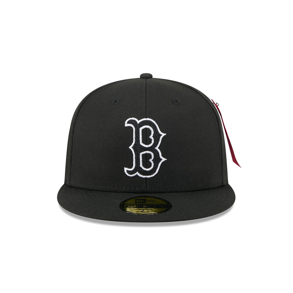 https://cdn.shopify.com/s/files/1/0601/2554/4675/files/60692321_59FIFTY_ALPHA595026164_BOSRED_BLK_F.jpg?v=1756840933