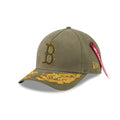 https://cdn.shopify.com/s/files/1/0601/2554/4675/files/60692432_9FORTYMCAF_ALPHA940MCAF2616_BOSRED_XGR_3QL.jpg?v=1756840933