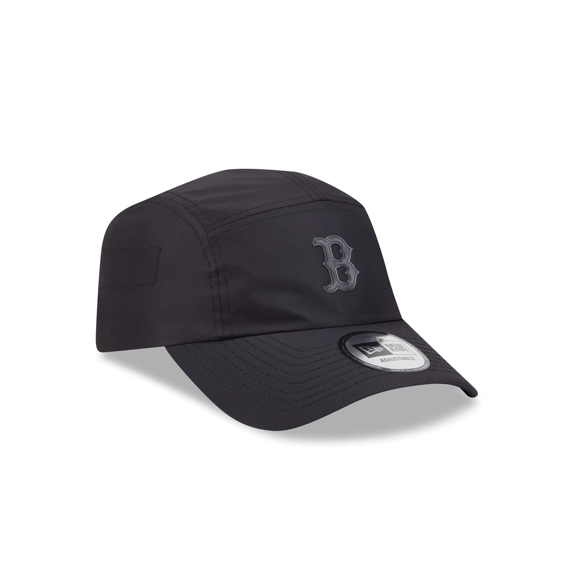 https://cdn.shopify.com/s/files/1/0601/2554/4675/files/60692605_RUNNER_ALPHARUNNER26166_BOSRED_XBK_3QR.jpg?v=1756840929