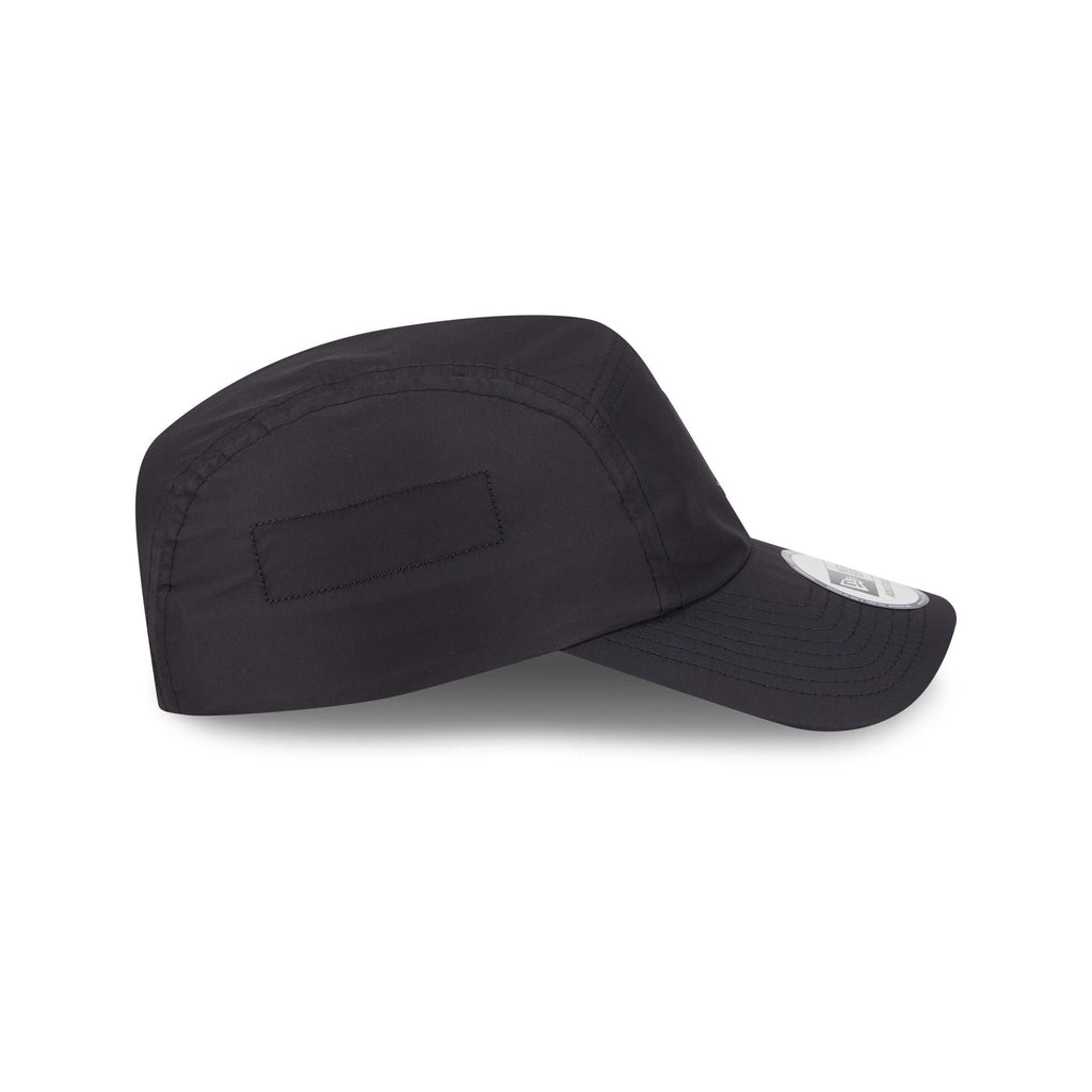 https://cdn.shopify.com/s/files/1/0601/2554/4675/files/60692605_RUNNER_ALPHARUNNER26166_BOSRED_XBK_RSIDE.jpg?v=1756840929