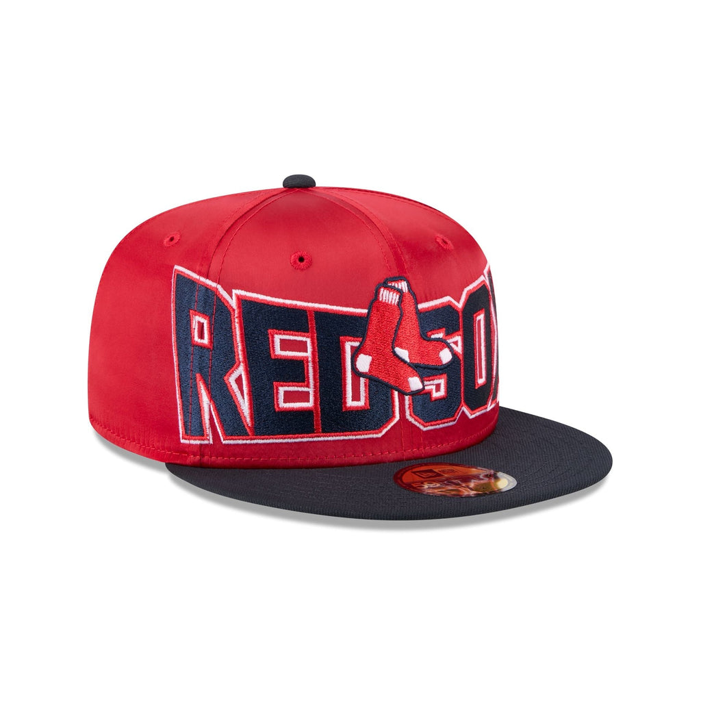 https://cdn.shopify.com/s/files/1/0601/2554/4675/files/60693726_59FIFTY_5950SATIN25234_BOSRED_OTC_3QR.jpg?v=1756828221