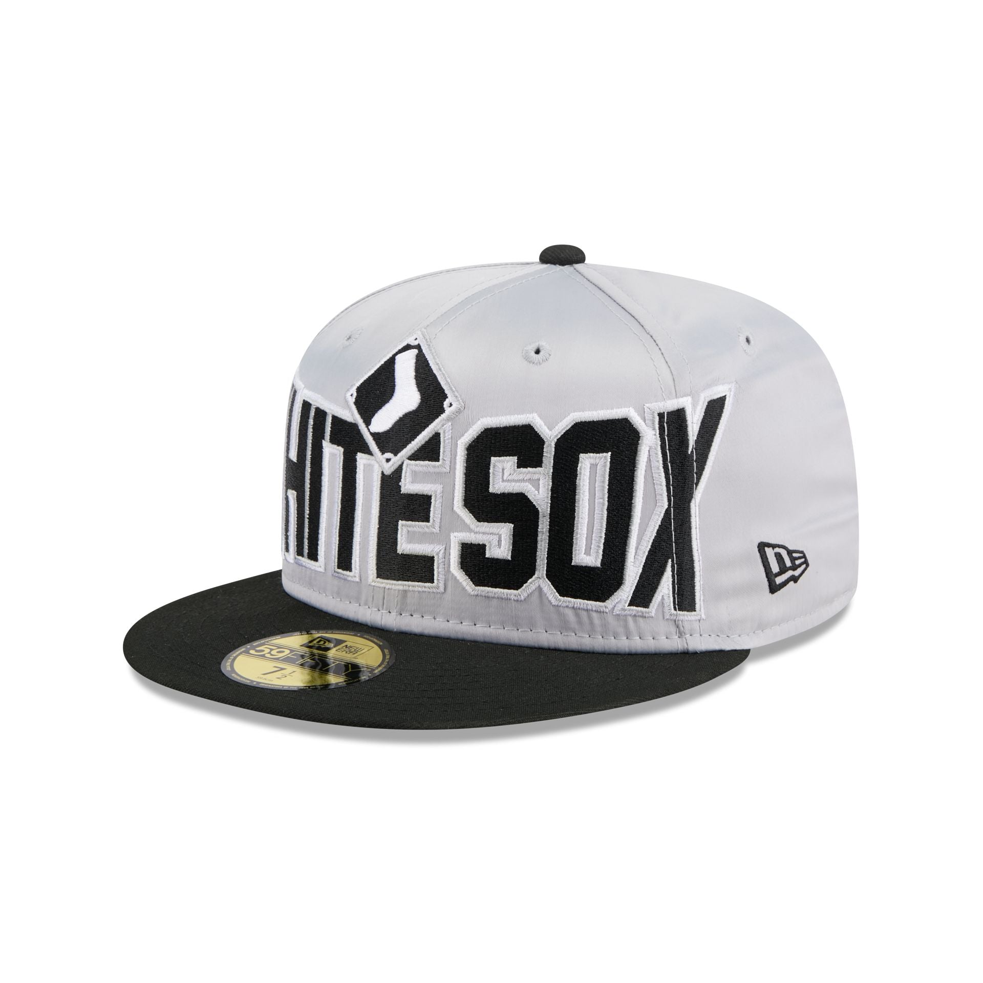 https://cdn.shopify.com/s/files/1/0601/2554/4675/files/60693736_59FIFTY_5950SATIN25234_CHIWHI_OTC_3QL.jpg?v=1756828249