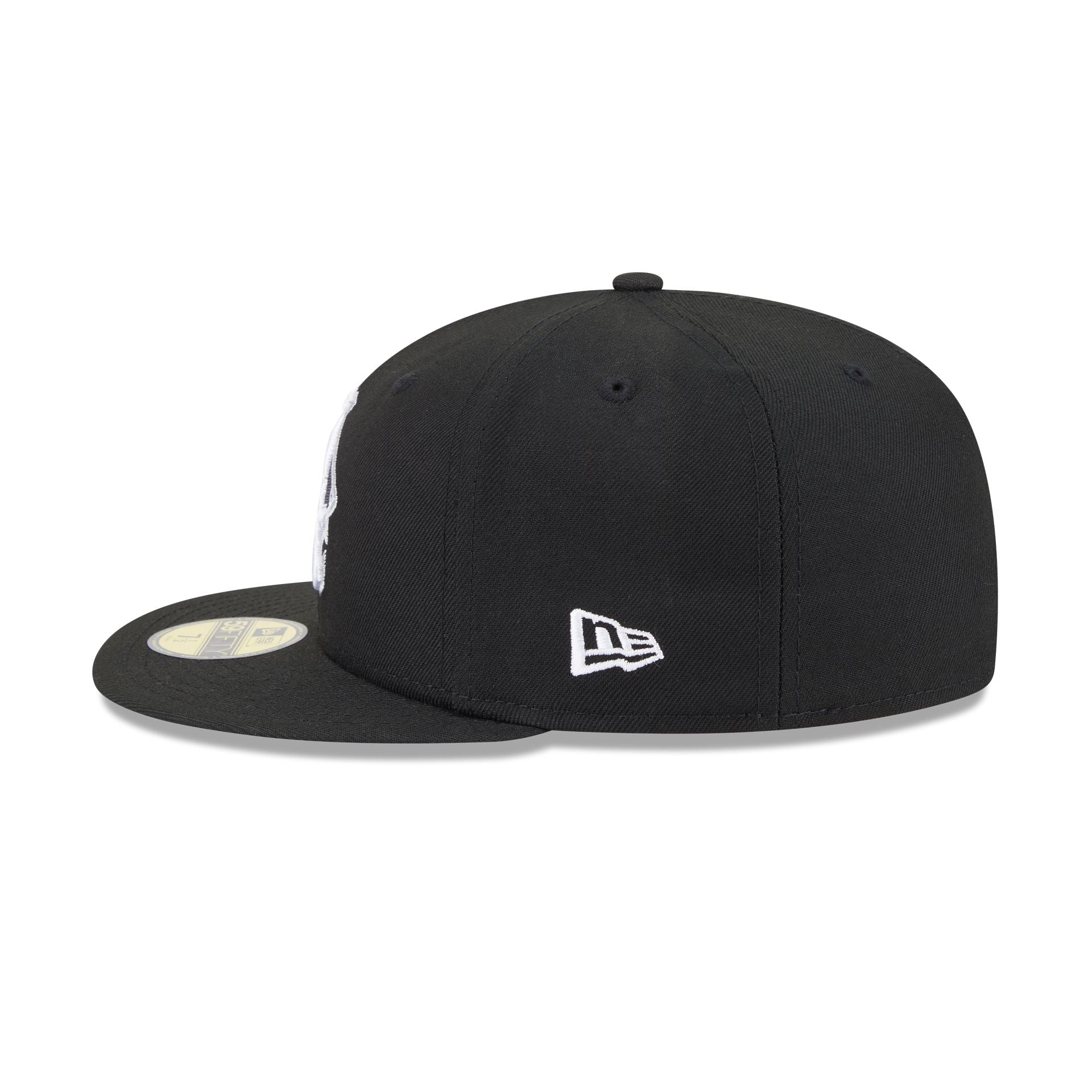 https://cdn.shopify.com/s/files/1/0601/2554/4675/files/60693783_59FIFTY_5950DECEPTOR22948_CHIWHI_OTC_LSIDE.jpg?v=1753716535
