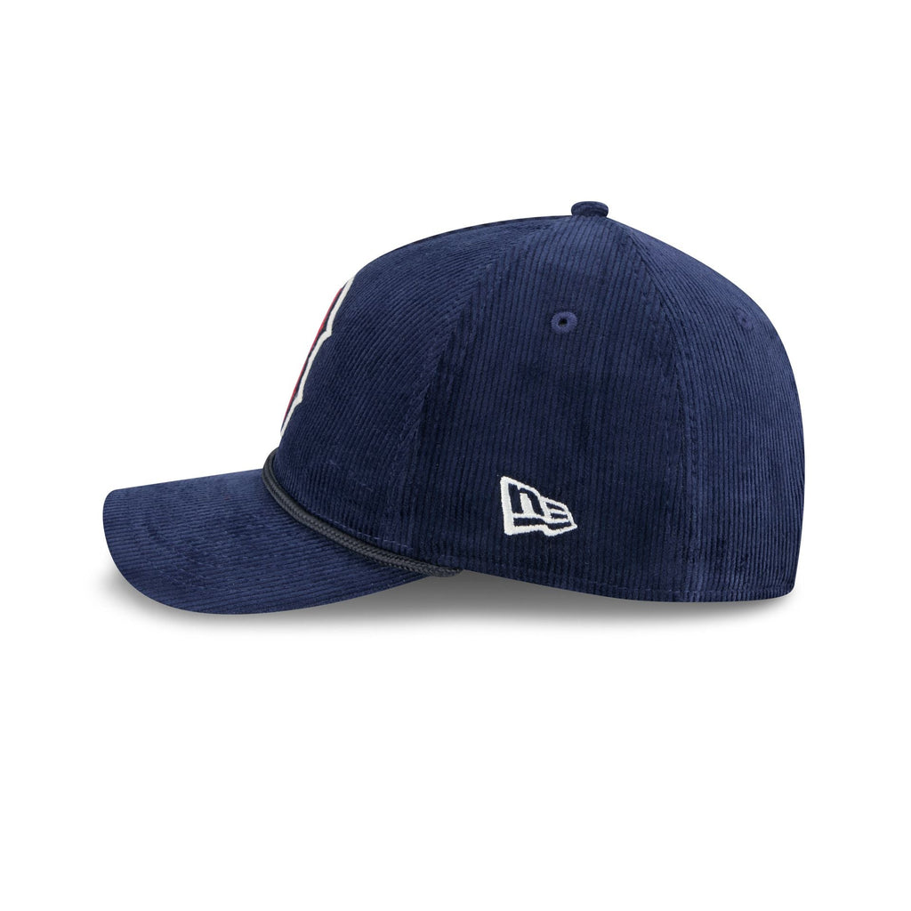 https://cdn.shopify.com/s/files/1/0601/2554/4675/files/60709088_9FORTYMCAF_940MCAFCORD25130_BOSRED_OTC_LSIDE.jpg?v=1756828218