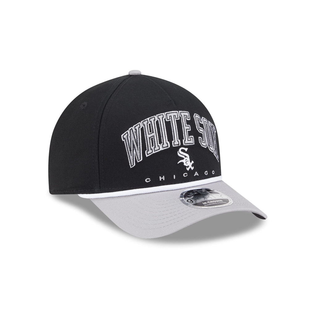 https://cdn.shopify.com/s/files/1/0601/2554/4675/files/60709352_9FORTYMCAF_940MCAFARCH25187_CHIWHI_STM_3QR.jpg?v=1758054188