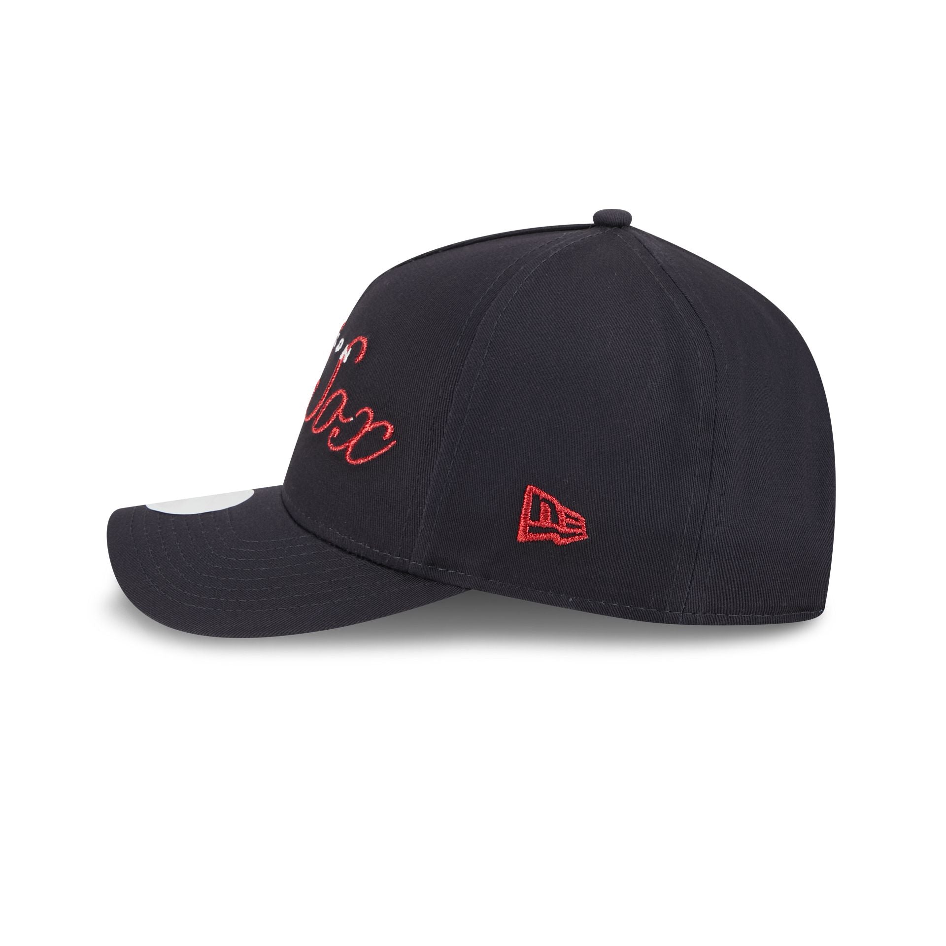 https://cdn.shopify.com/s/files/1/0601/2554/4675/files/60710711_9FORTYMCAF_940MCAFMTLLC25313_BOSRED_OTC_LSIDE.jpg?v=1758118634