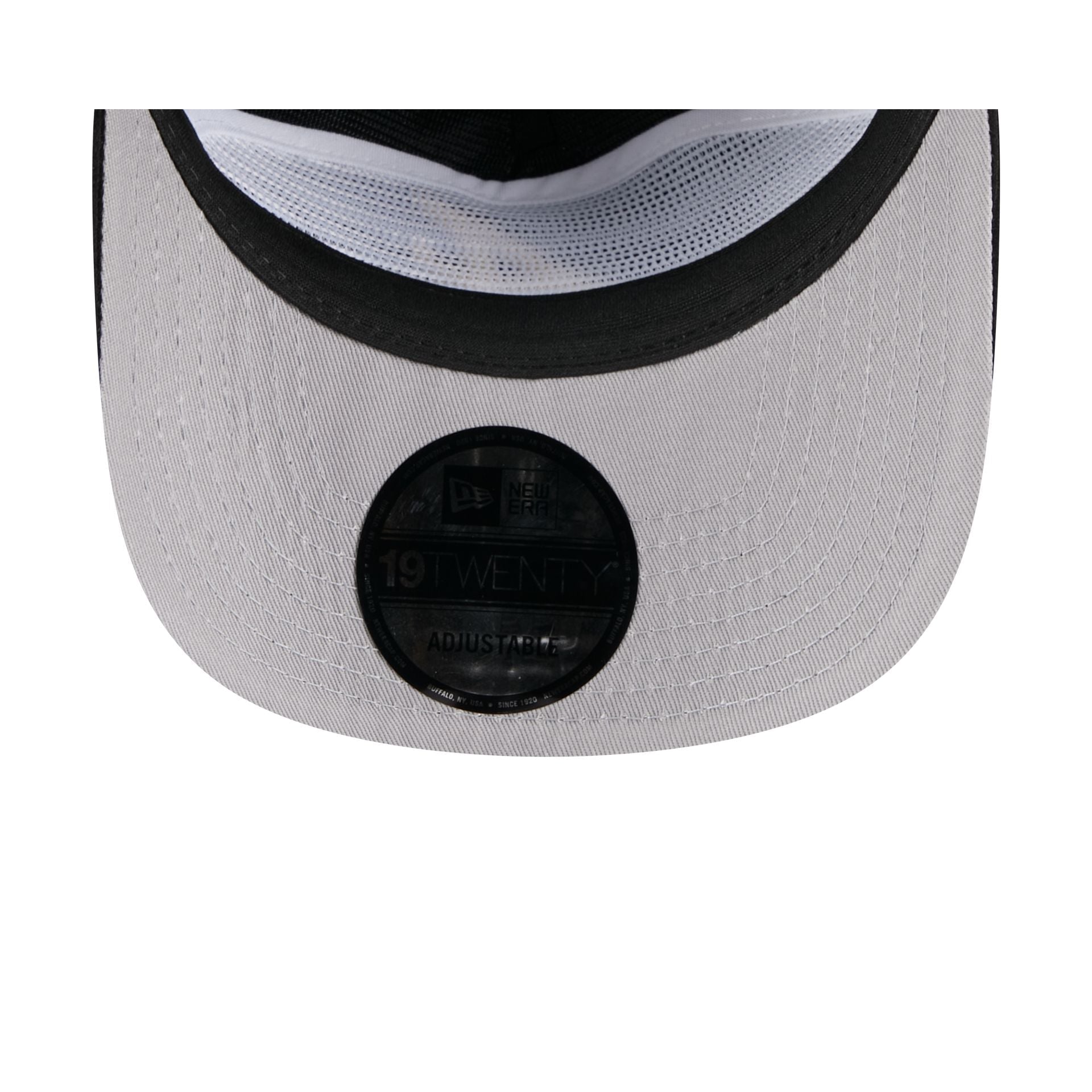 https://cdn.shopify.com/s/files/1/0601/2554/4675/files/60711821_19TWENTY_GOLFERNSTLGC25827_ATLBRA_XBK_UV.jpg?v=1757335154