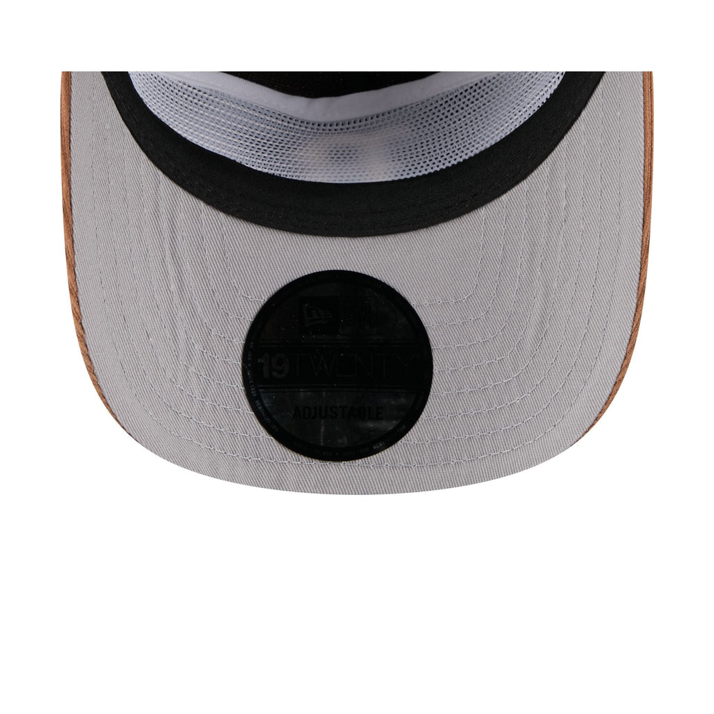 https://cdn.shopify.com/s/files/1/0601/2554/4675/files/60711833_19TWENTY_GOLFERNSTLGC25827_BOSRED_XBR_UV.jpg?v=1757335429