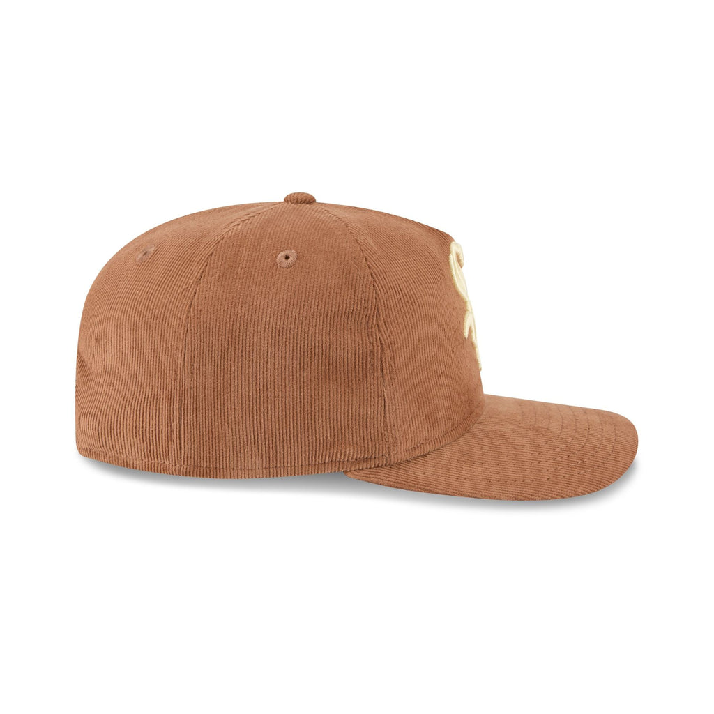 https://cdn.shopify.com/s/files/1/0601/2554/4675/files/60711856_19TWENTY_GOLFERNSTLGC25827_CHIWHI_XBR_RSIDE.jpg?v=1757335429