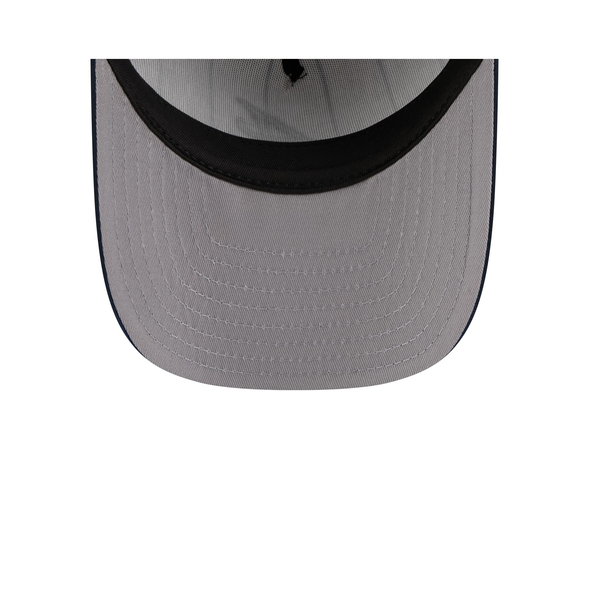 https://cdn.shopify.com/s/files/1/0601/2554/4675/files/60724055_9FIFTYAF_950AFSTPNSTRP25829_ATLBRA_OTC_UV.jpg?v=1757334802
