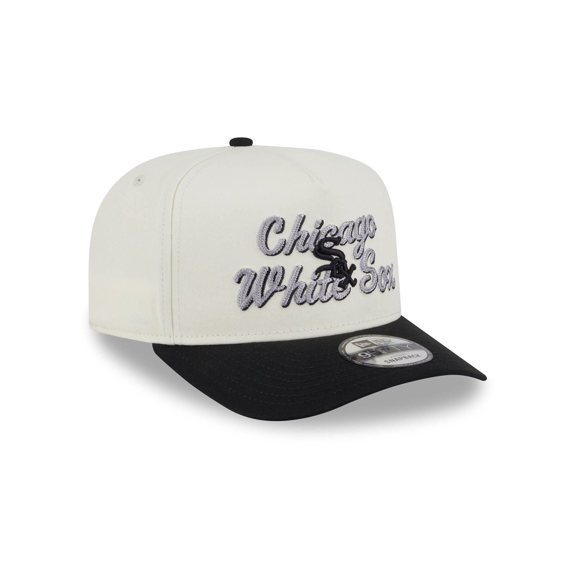 https://cdn.shopify.com/s/files/1/0601/2554/4675/files/60727235_9FIFTYAF_950AFCHNSTCH25232_CHIWHI_CHW_3QR.jpg?v=1756828249