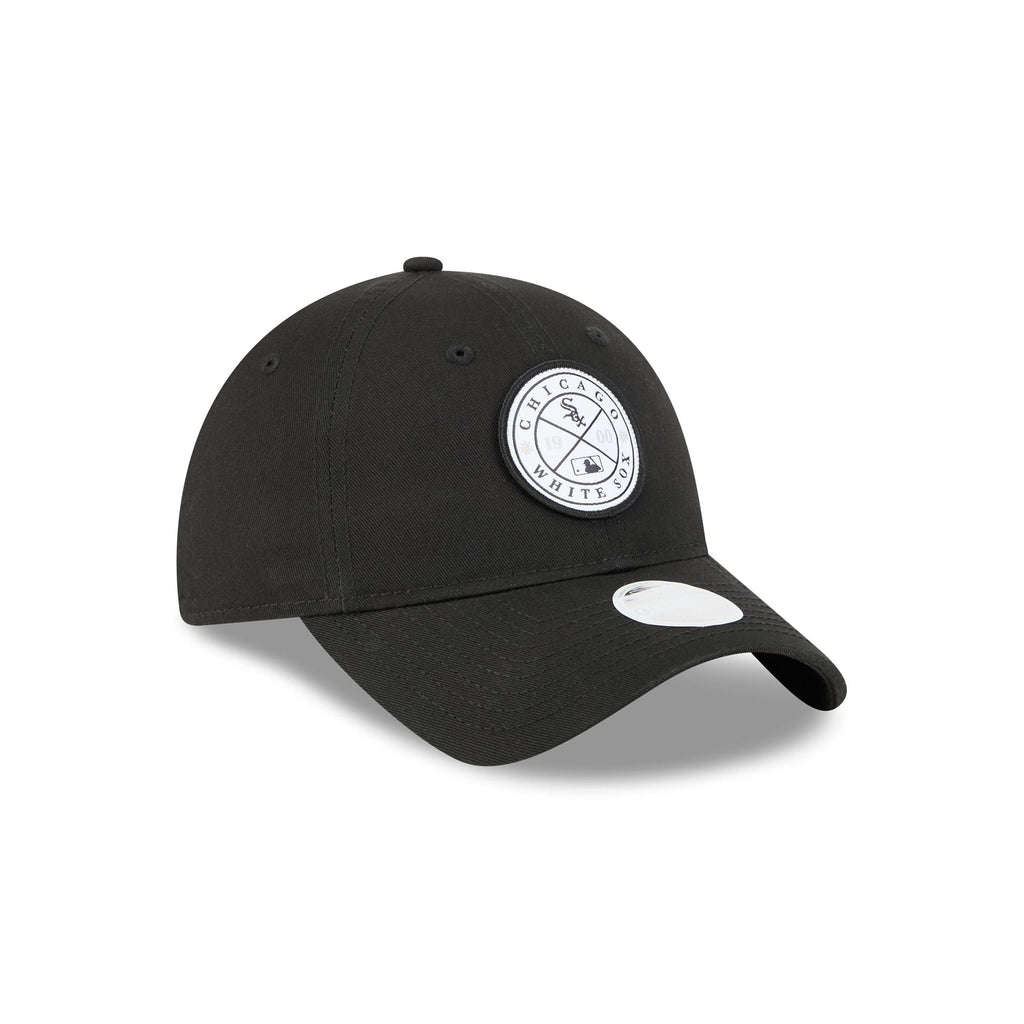 https://cdn.shopify.com/s/files/1/0601/2554/4675/files/60738106_9TWENTY_920BLOOM25330_CHIWHI_OTC_3QR.jpg?v=1756828244