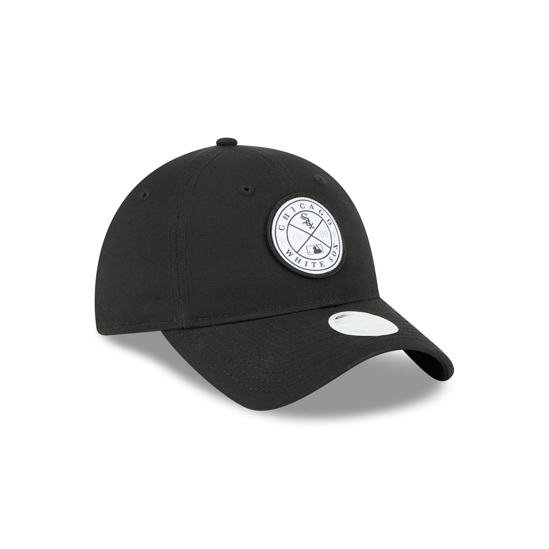 https://cdn.shopify.com/s/files/1/0601/2554/4675/files/60738106_9TWENTY_920BLOOM25330_CHIWHI_OTC_3QR.jpg?v=1756828244
