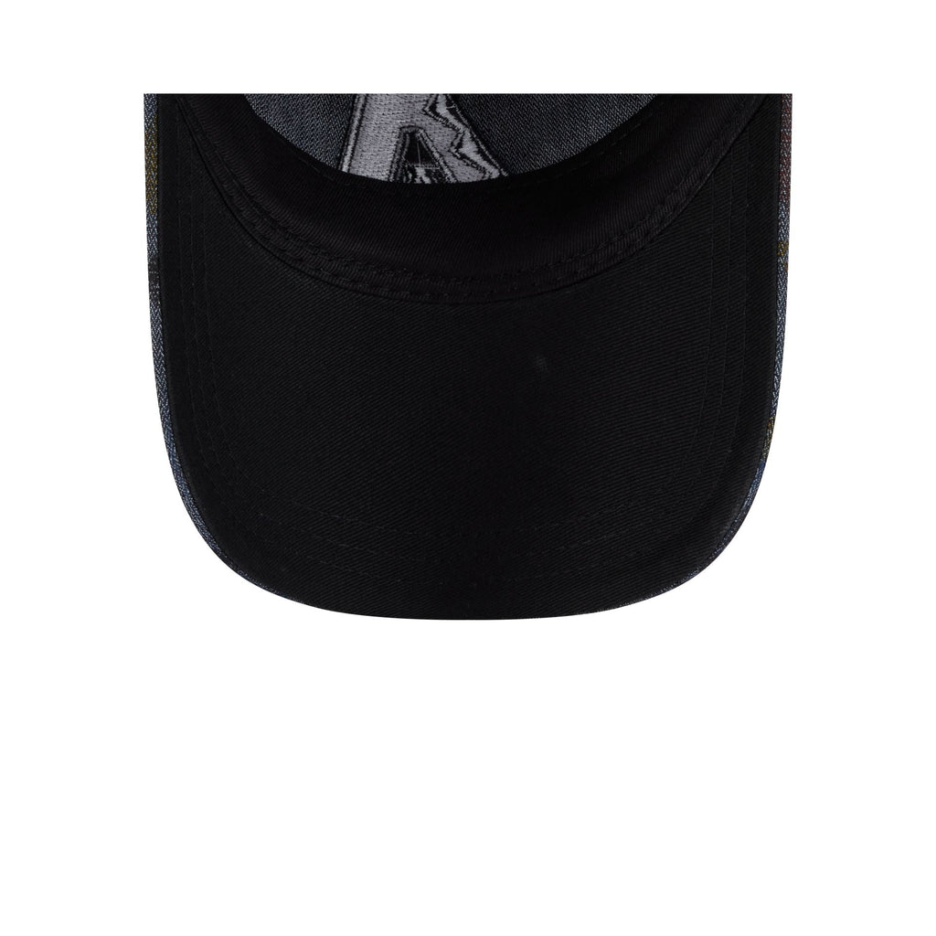 https://cdn.shopify.com/s/files/1/0601/2554/4675/files/60745148_9TWENTY_AZTECPATTERN9TWENTY26_ARIDIA_XNV_UV.jpg?v=1746108049