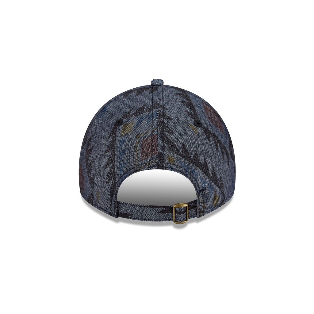 https://cdn.shopify.com/s/files/1/0601/2554/4675/files/60745151_9TWENTY_AZTECPATTERN9TWENTY26_CHIWHI_XNV_R.jpg?v=1746108049