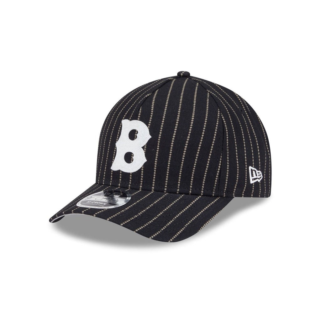 https://cdn.shopify.com/s/files/1/0601/2554/4675/files/60745184_9FORTYMCAF_AZTECPATTERN9TWENTY26_BOSRED_NVY_3QL.jpg?v=1746108049